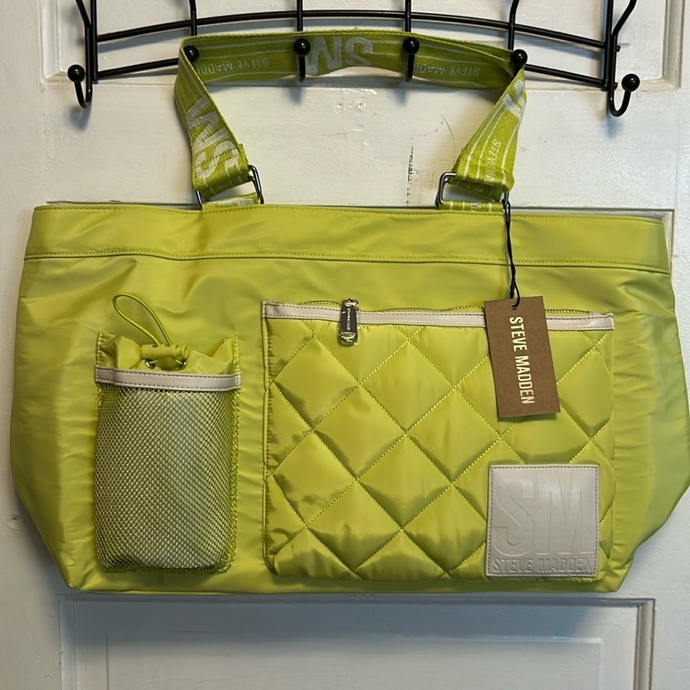 Steve Madden travel bag